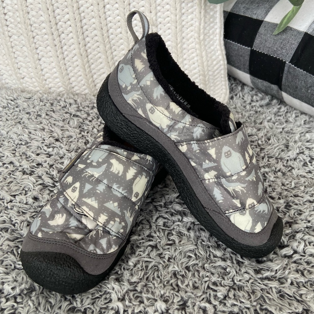 Keen Howser Wrap Slip-On Shoes NWOT
